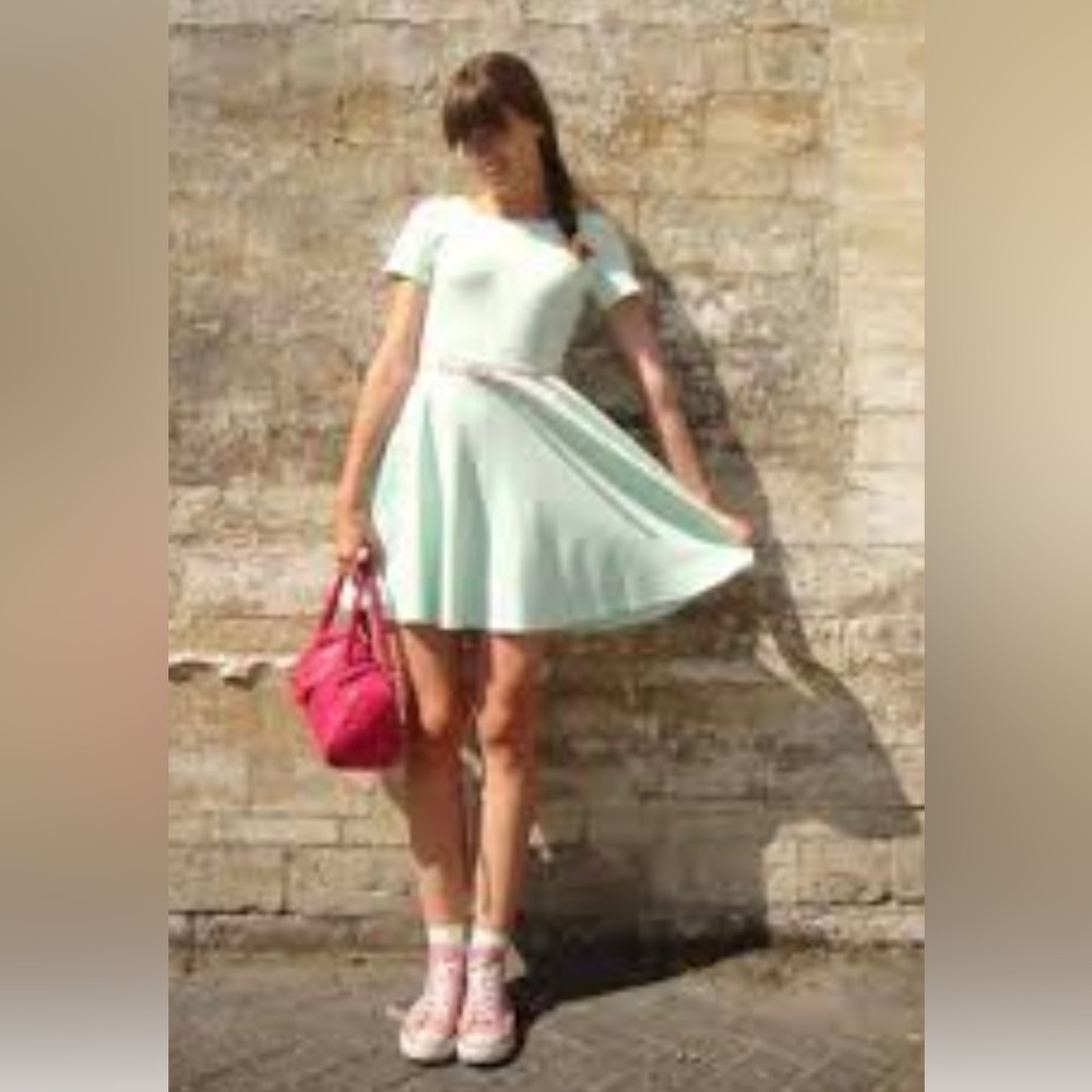 H&M mint dress with pink waist belt